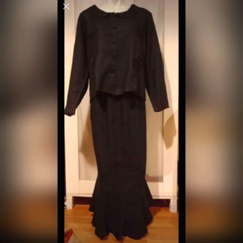 Tiar Bellomo - 2 pc black linen skirt set - jacket (M) & long maxi skirt (S)